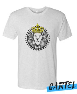 lion king black star awesome T Shirt