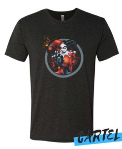 Harley Quinn Bomb Clutching Circle T Shirt